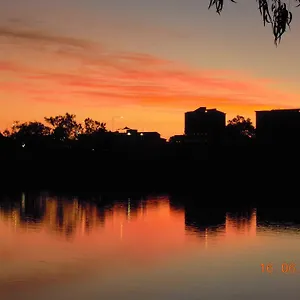 https://riverside-tourist-park.queenslandhotels.net