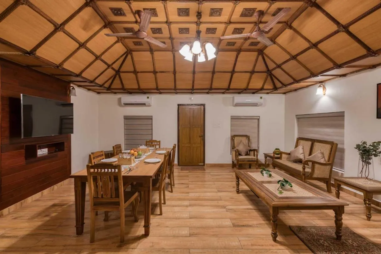 The Backwater Heritage- Comp Breakfast With River View, Ocean Breeze & Lawn By Stayvista - Alappuzha 0*,